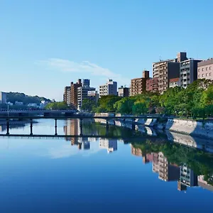 *** Hotel En Japonia