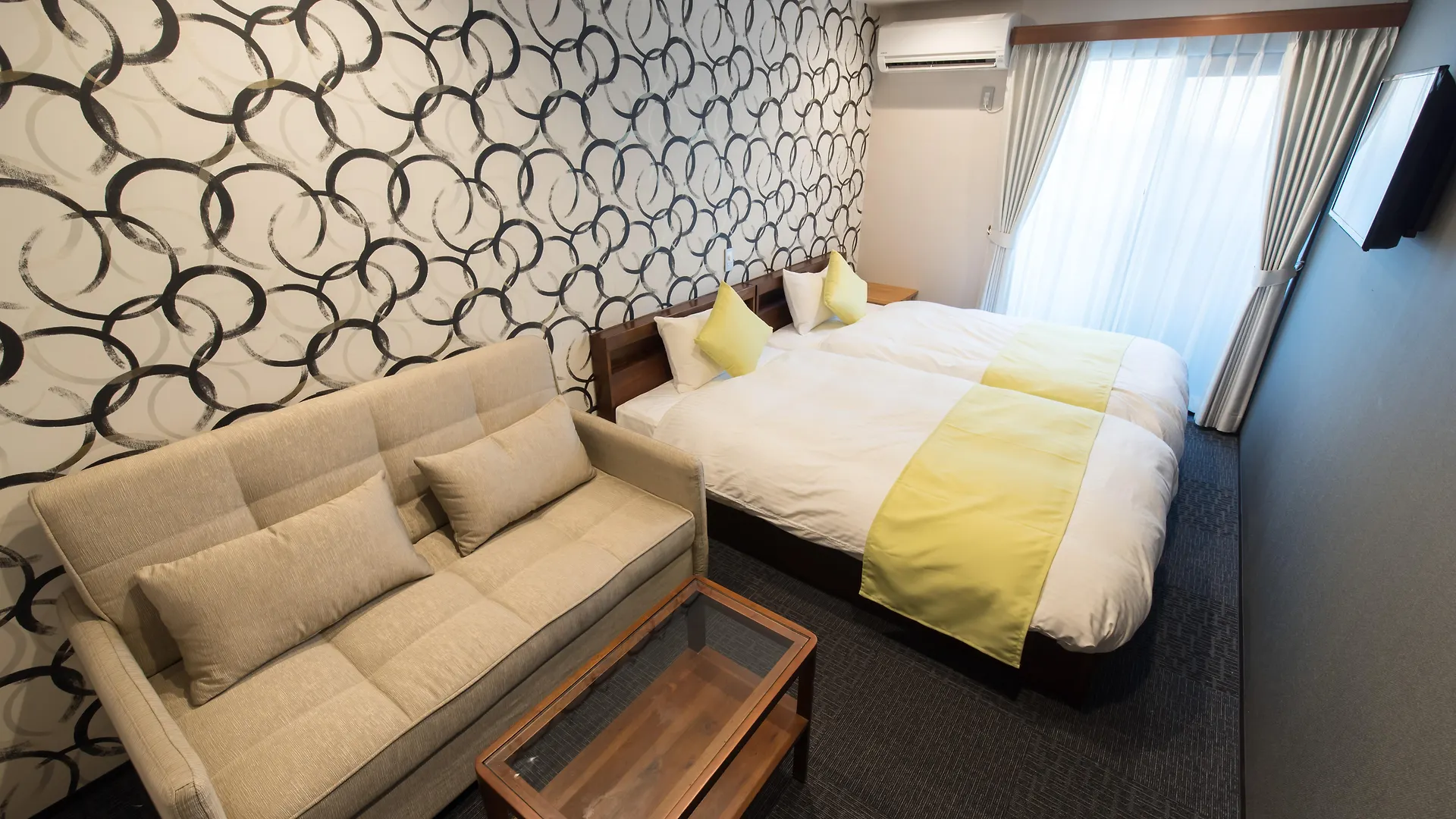 Stay Sakura Kyoto Shijo Karasuma Aparthotel